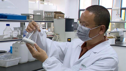 餐廚垃圾變廢為寶 韓博科技董事長(zhǎng)韓躍國(guó)聚焦政協(xié)，引領(lǐng)生物制劑研發(fā)新潮流