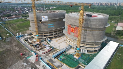 上海康方全球研發(fā)中心項目主體結(jié)構(gòu)全面封頂，助力生物制劑研發(fā)新紀(jì)元